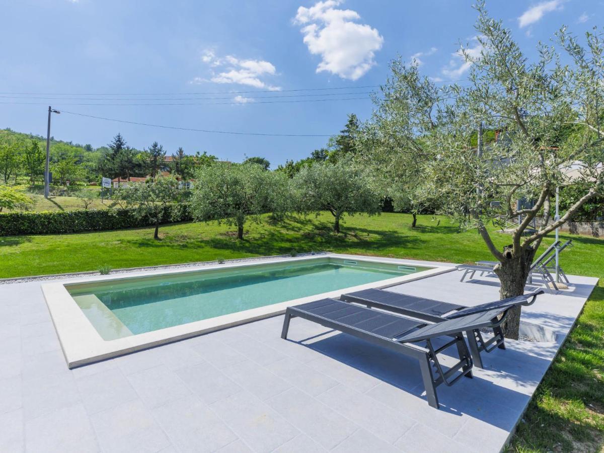 Holiday Home Carlo - Ipc102 By Interhome Pićan エクステリア 写真