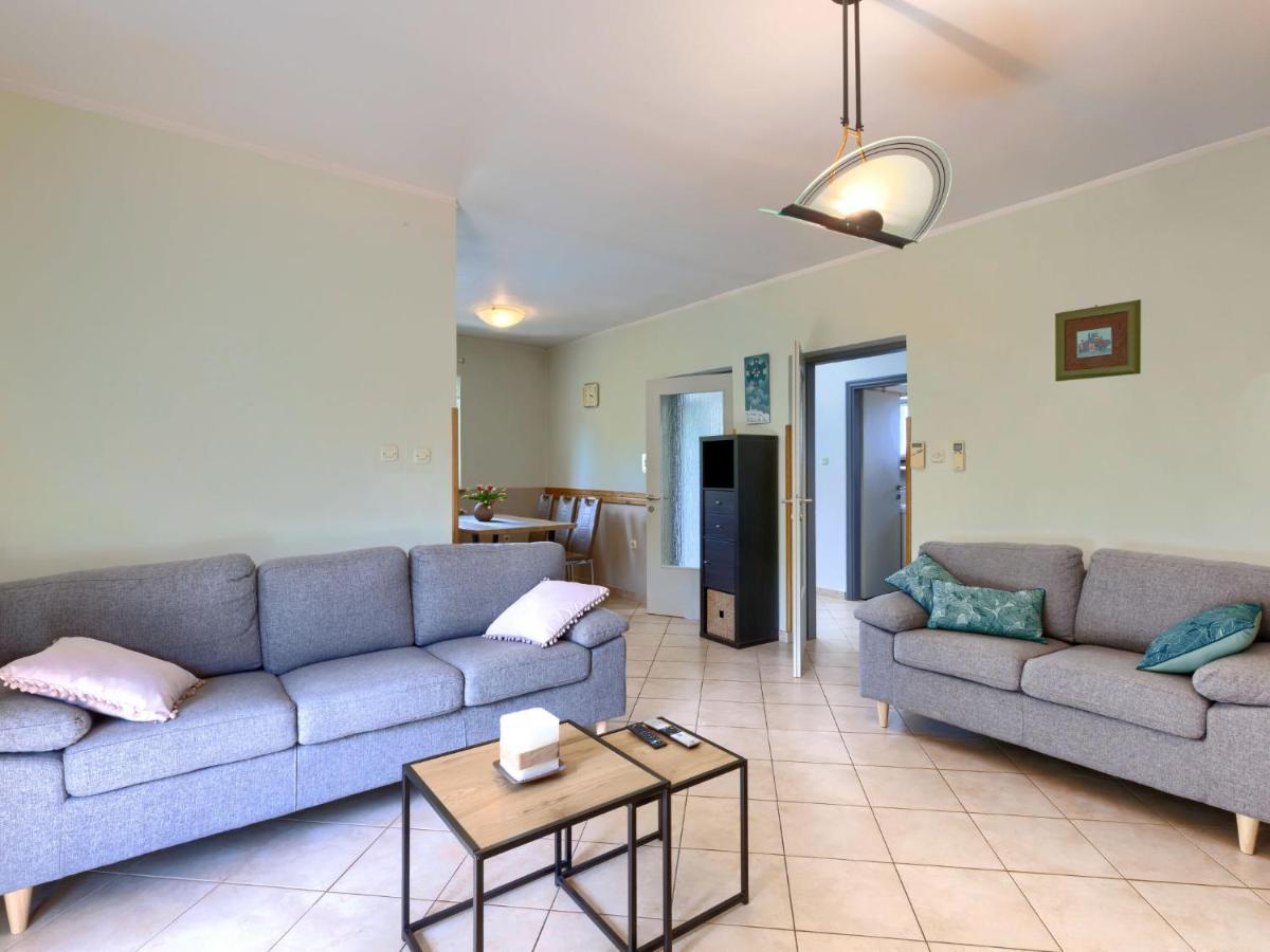 Holiday Home Carlo - Ipc102 By Interhome Pićan エクステリア 写真
